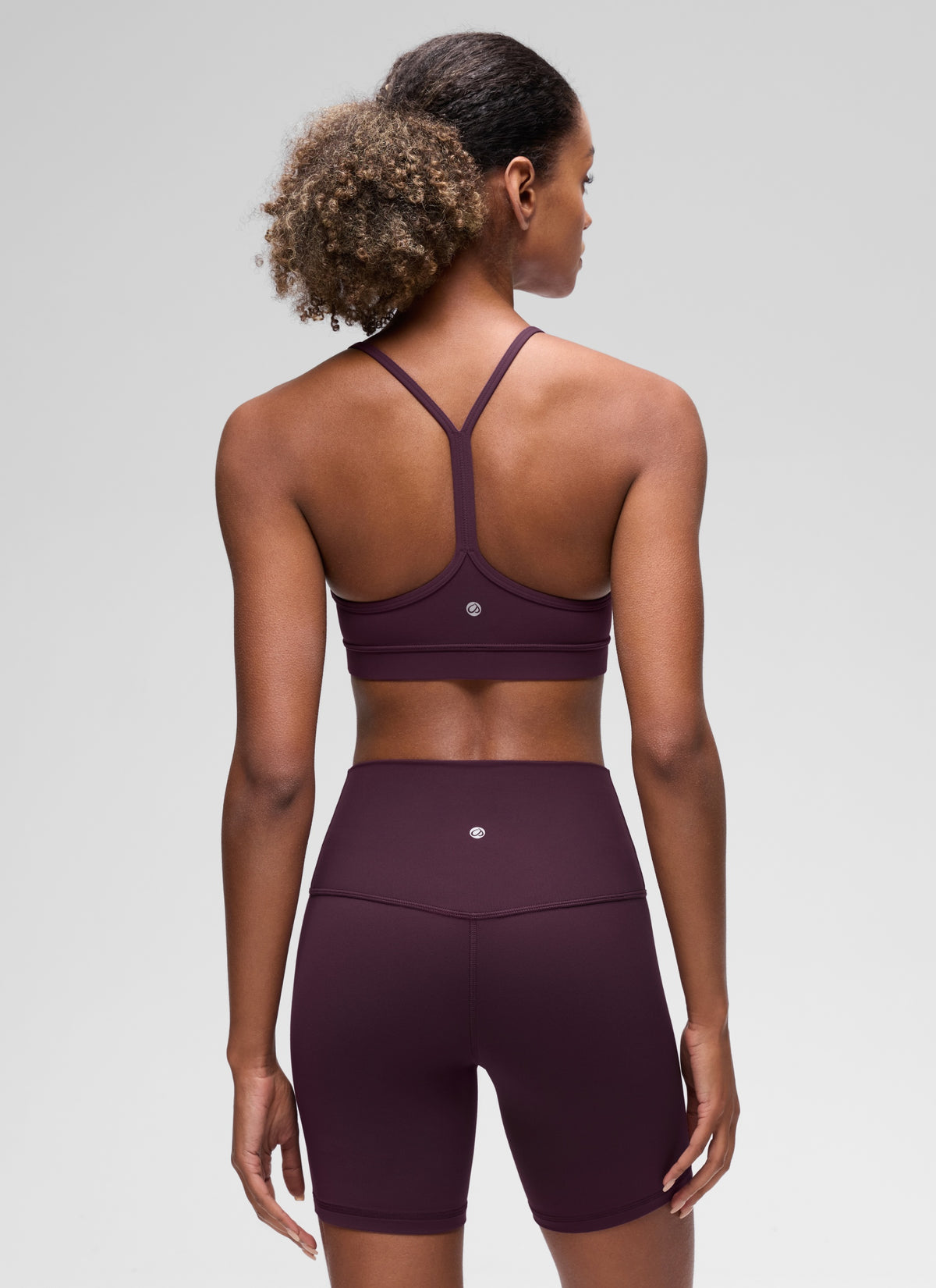 CRZ YOGA Women's Yoga Light Support Butterluxe Sports Bra Y back Deep Purple @model_info:Patrica