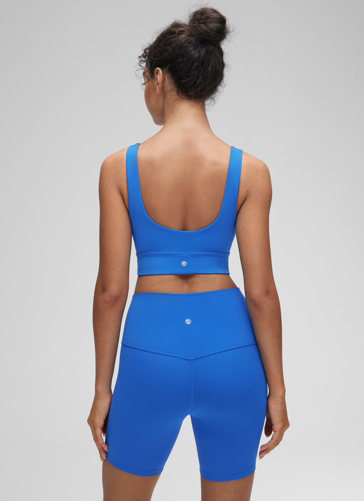 CRZ YOGA Women's Yoga Low Support Butterluxe Sport Bra U Back Longline Sparkle Blue @model_info:Anano