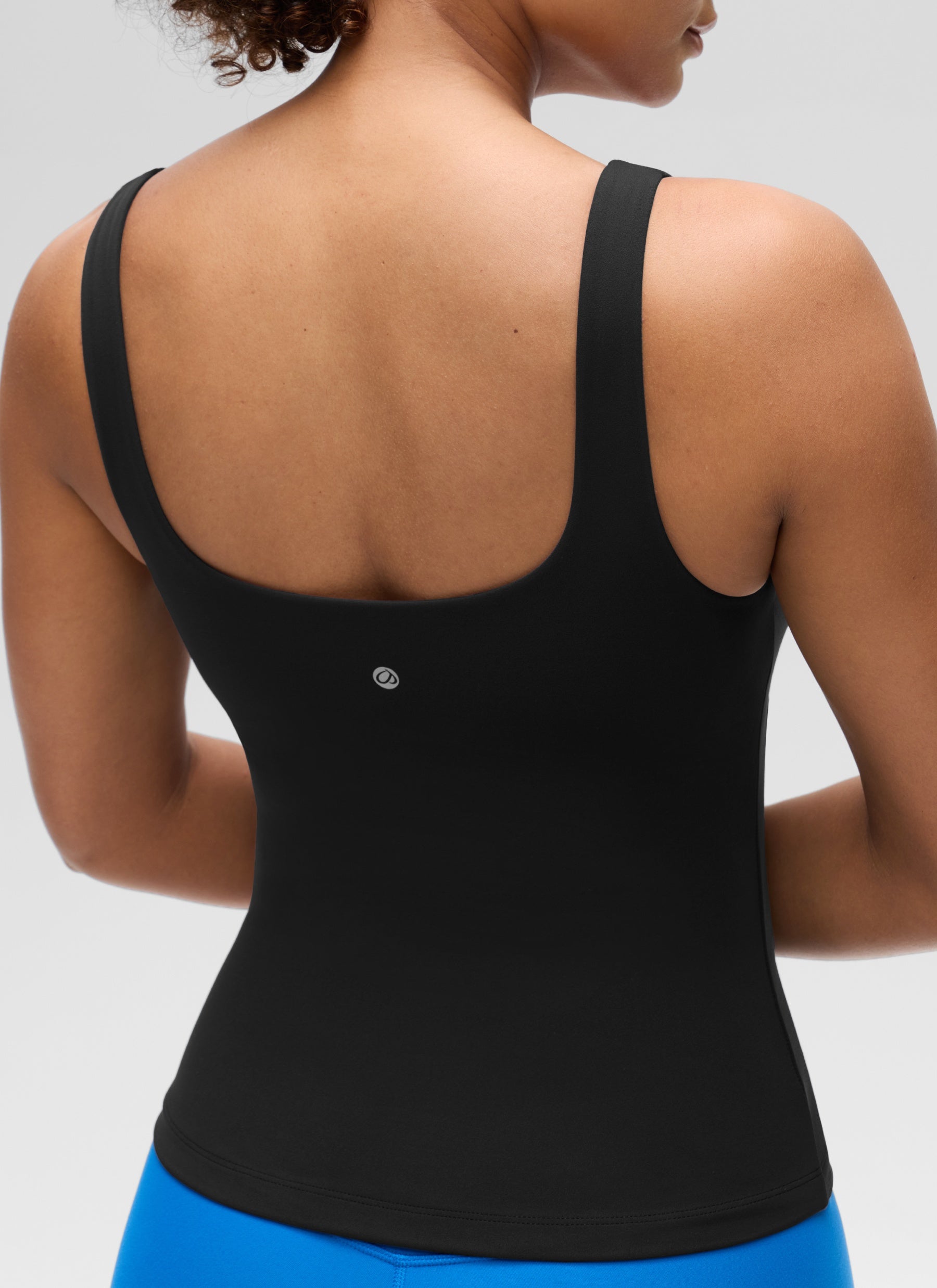 CRZ YOGA Women's SlimFit Tops Butterluxe Built-in Bra U Neck Tanks Black @model_info:Barbara