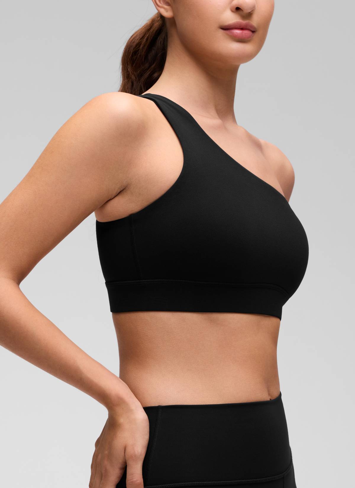 CRZ YOGA Butterluxe Womens One Shoulder Sports Bra Asymmetrical Padded Black @model_info:Inga