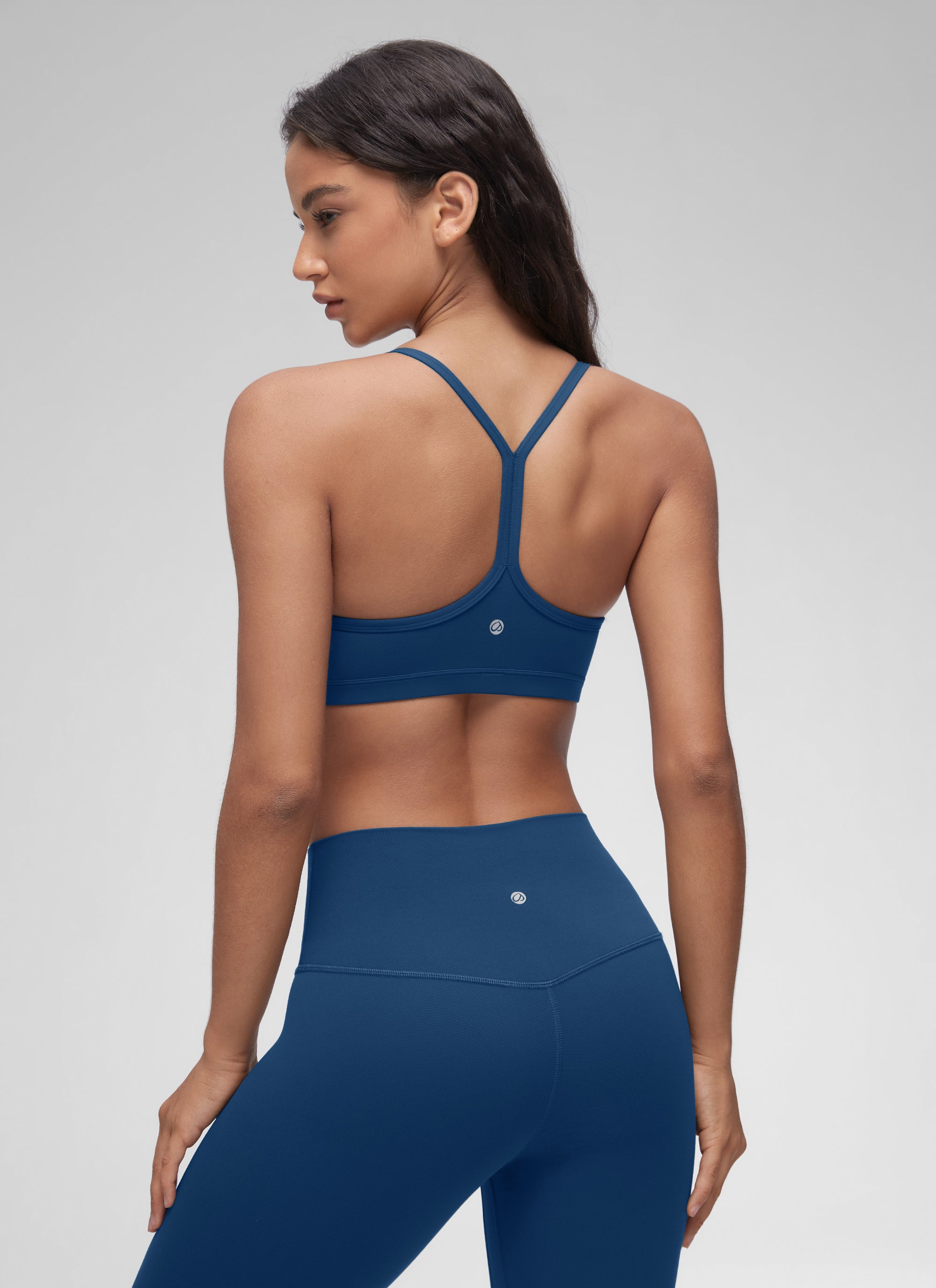 CRZ YOGA Butterluxe Womens Ruched V Neck Yoga Padded Sports Bra French Navy @model_info:Winma