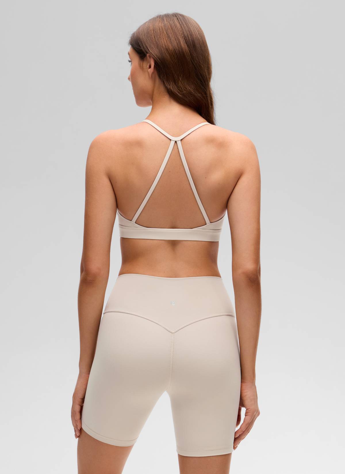 CRZ YOGA Women's Butterluxe Yoga Scoop Neck Cross Back Sports Bra Mojave Tan