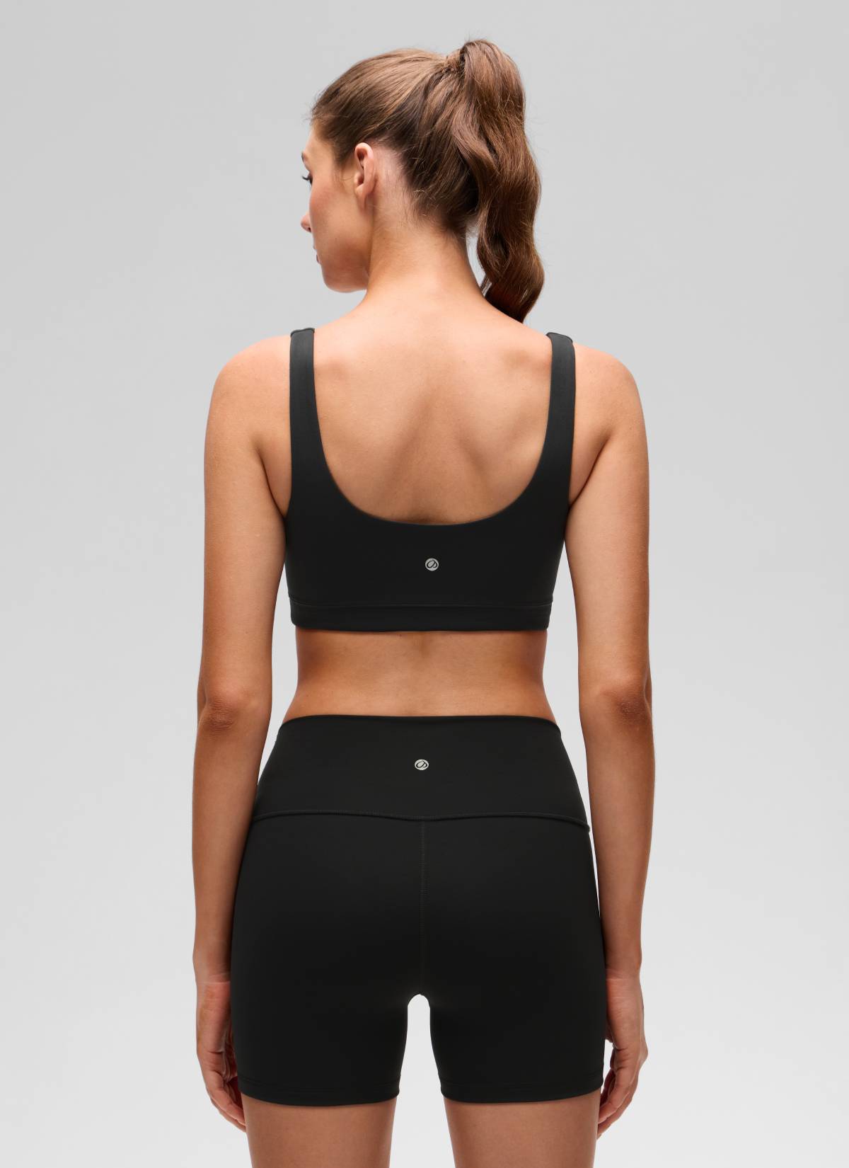 CRZ YOGA Women's Butterluxe Yoga U Back Sports Bra Light Support Black