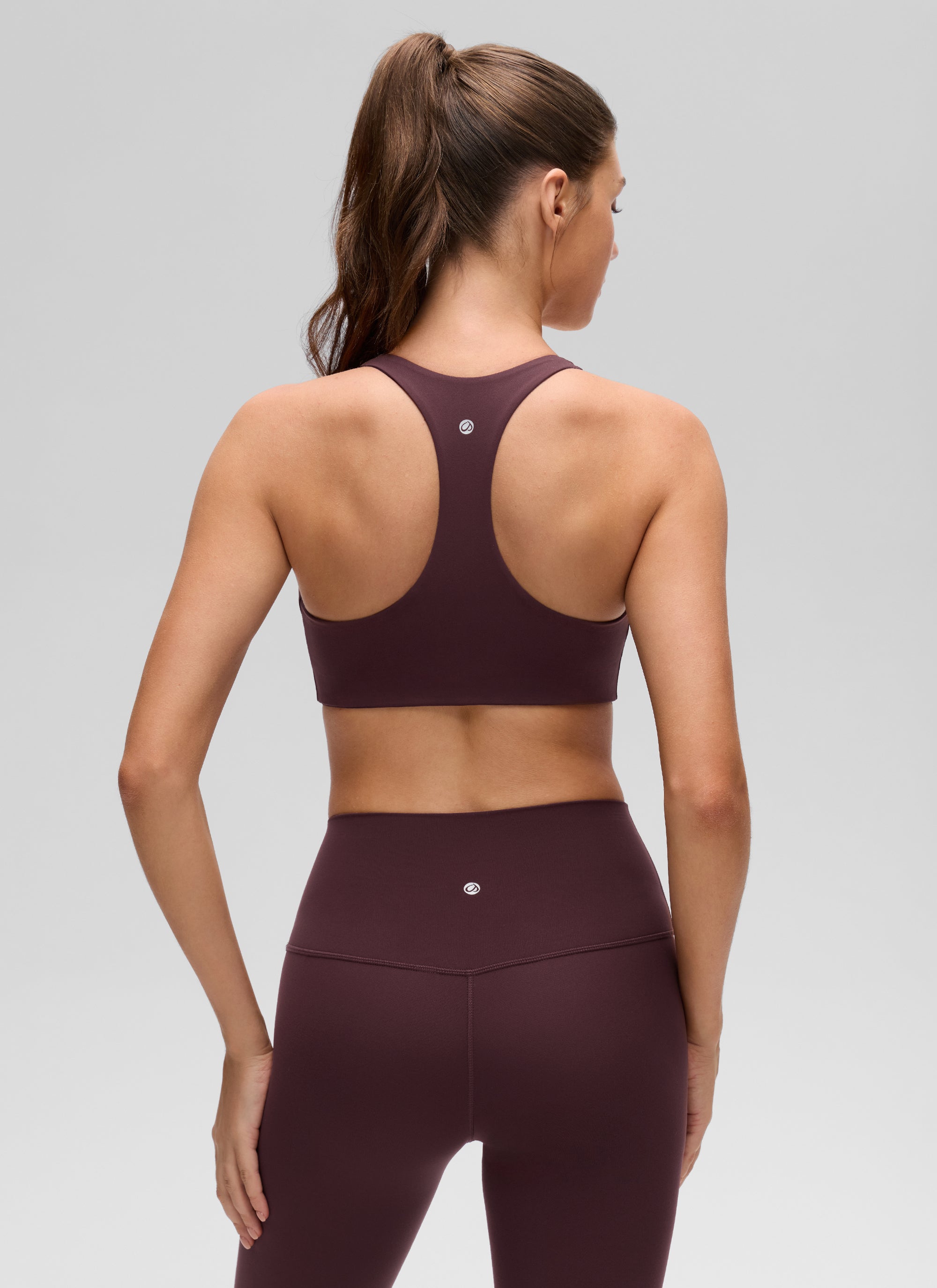 CRZ YOGA Women's Butterluxe Yoga V Neck RacerBack Build in Sports Bra Ripe Plum @model_info:Gelya
