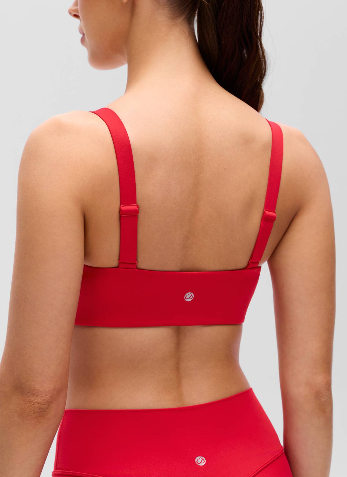 CRZ YOGA Women's Butterluxe Yoga U Neck Square Back Sports Bra Aurora Red @model_info:Lary