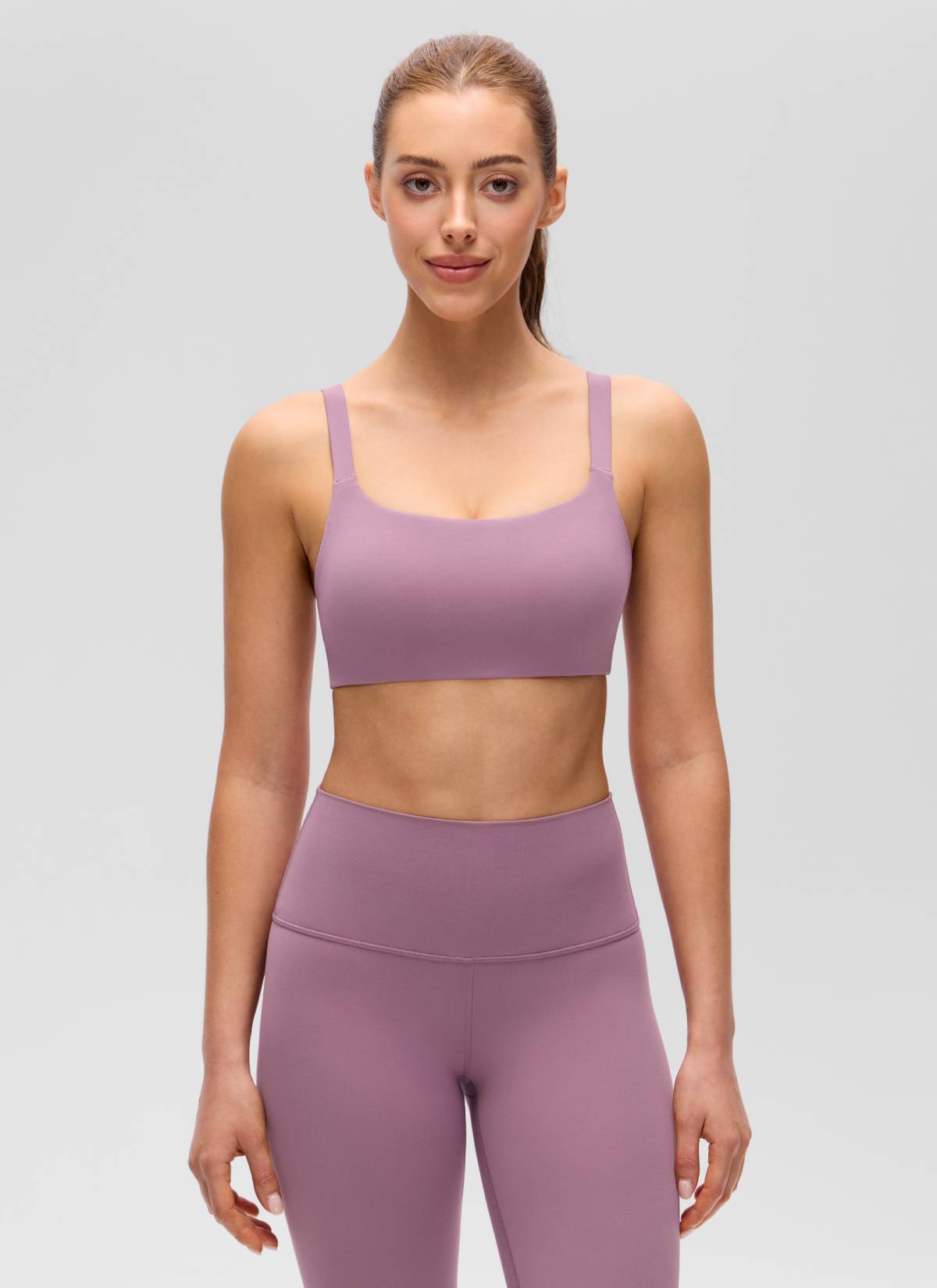 CRZ YOGA Women's Butterluxe Yoga U Neck Square Back Sports Bra Light Lavender @model_info:Lary