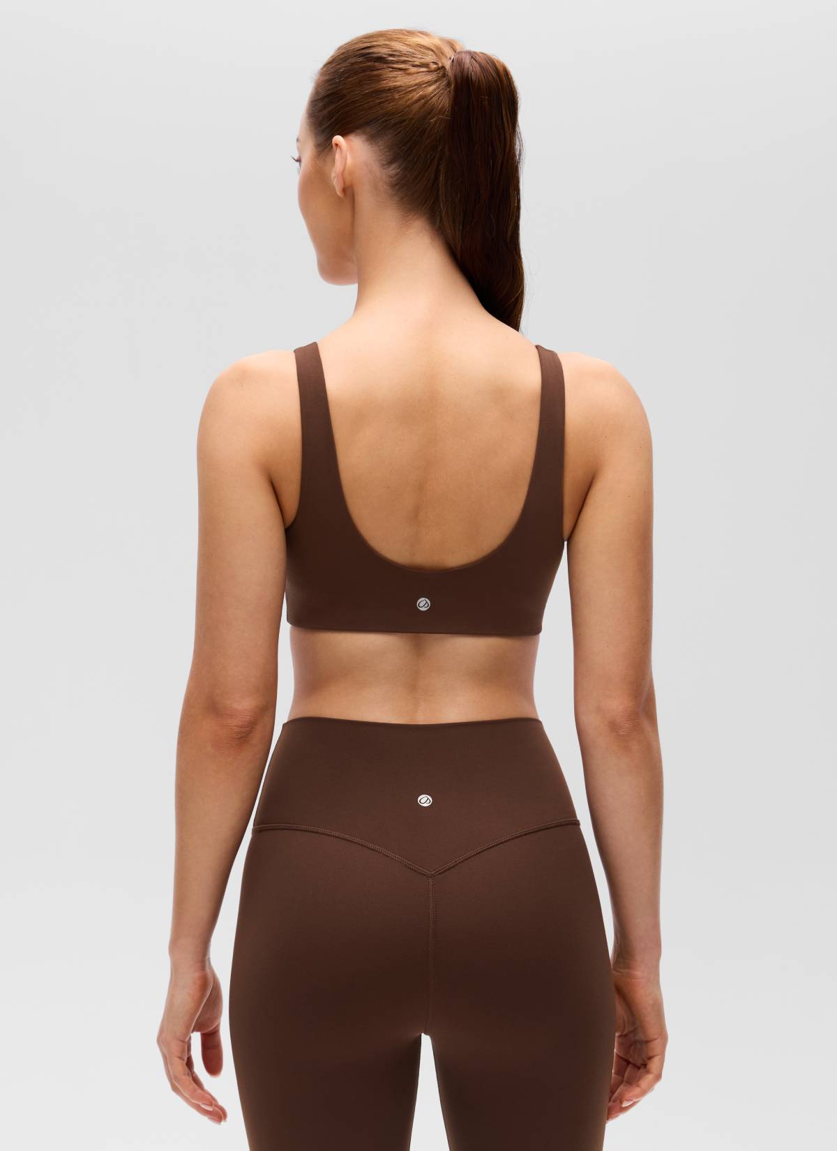 CRZ YOGA Women's Butterluxe Yoga U Back Sports Bra Light Support Lava Brown @model_info:Lary