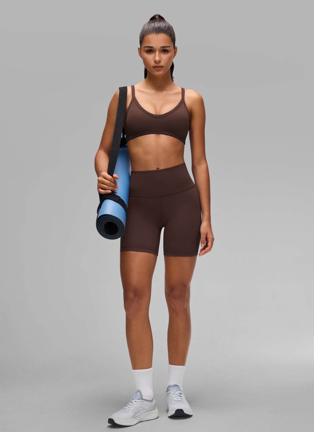CRZ YOGA Butterlift Women's Double Lined V Neck Workout Sports Bras Hot Fudge Brown @model_info:A