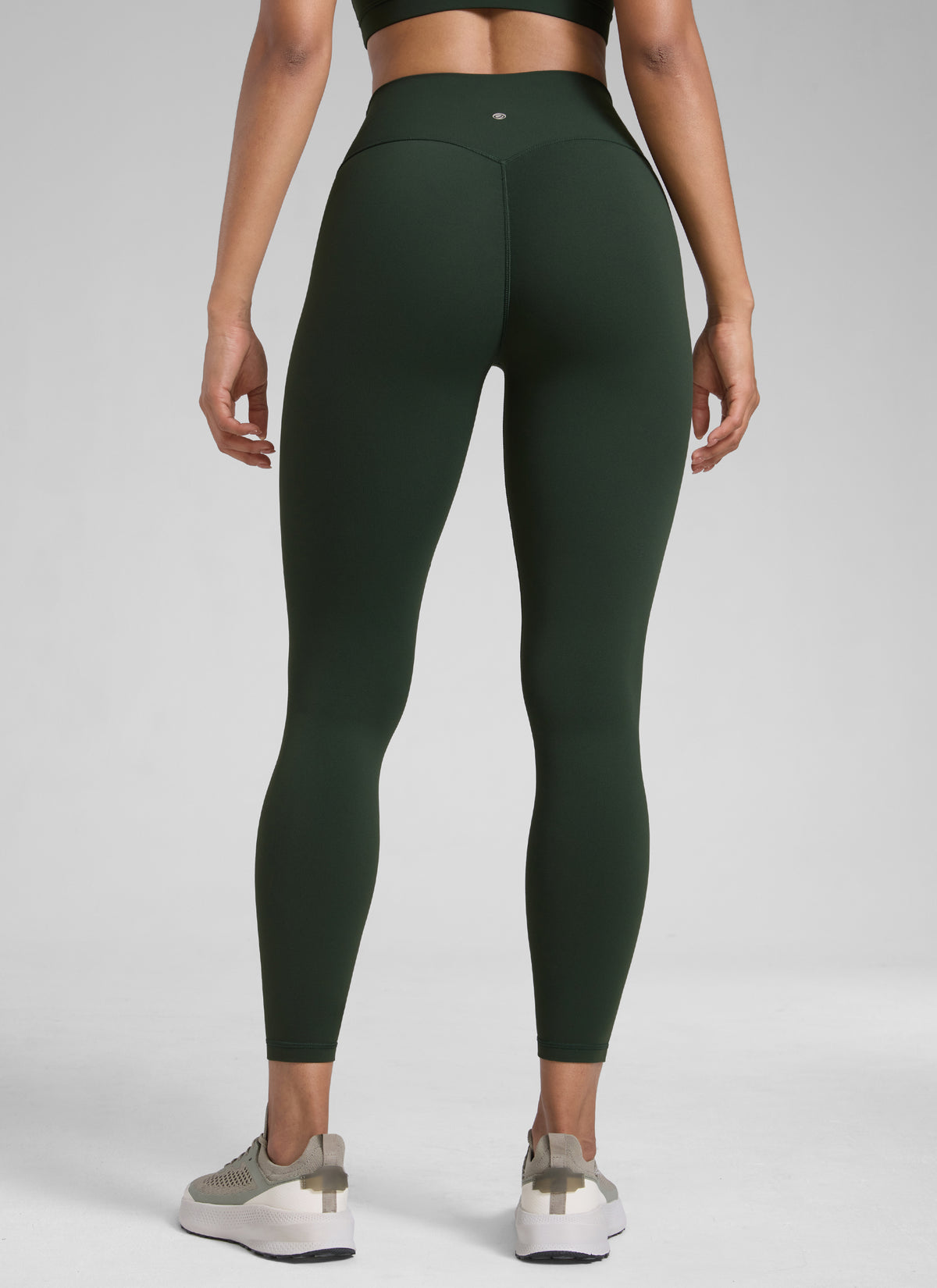 CRZ YOGA Women Butterlift High Rise Scrunch Butt Legging No Front Seam Legend Green @model_info:Barbara