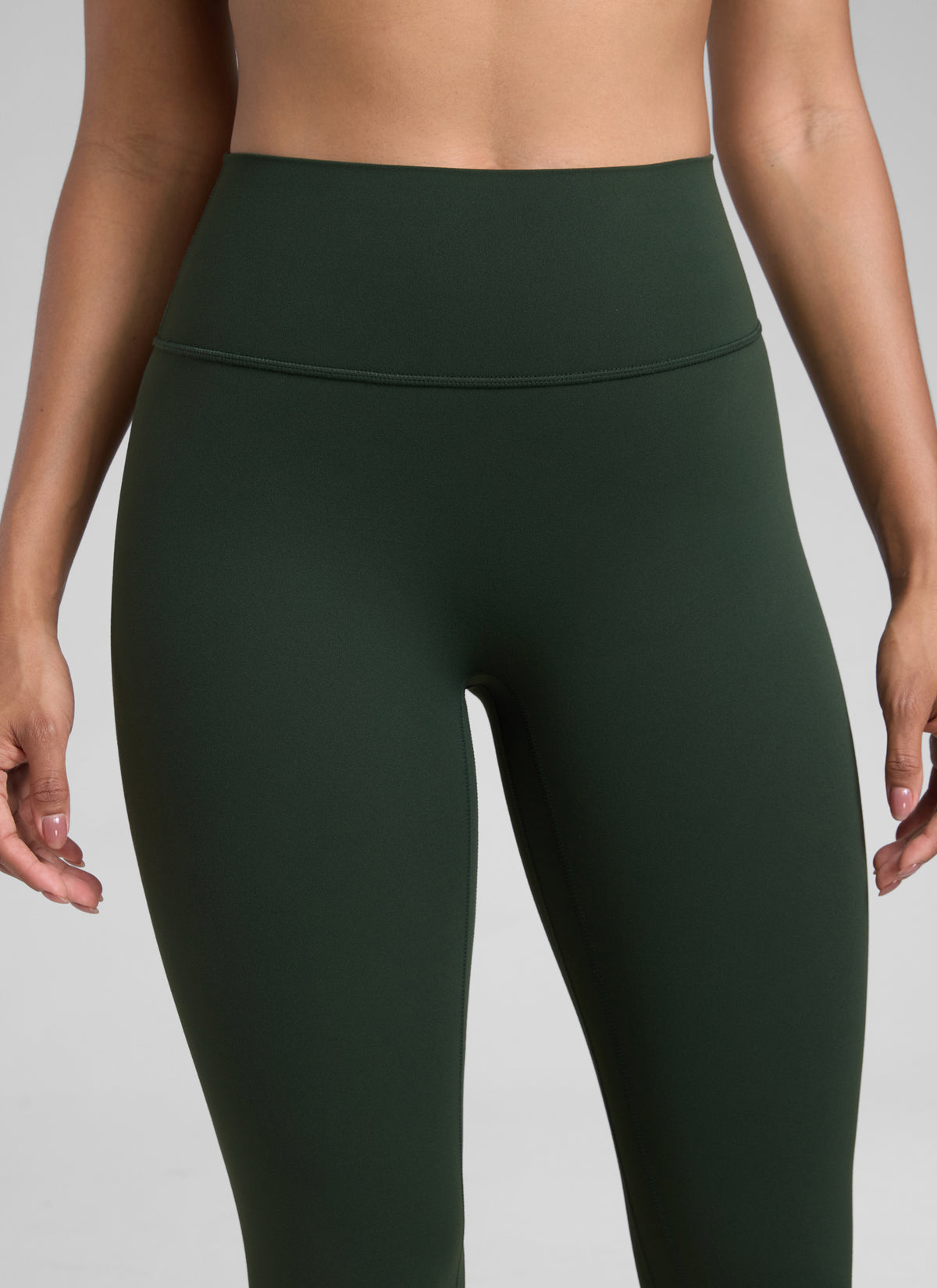 CRZ YOGA Women Butterlift High Rise Scrunch Butt Legging No Front Seam Legend Green @model_info:Barbara