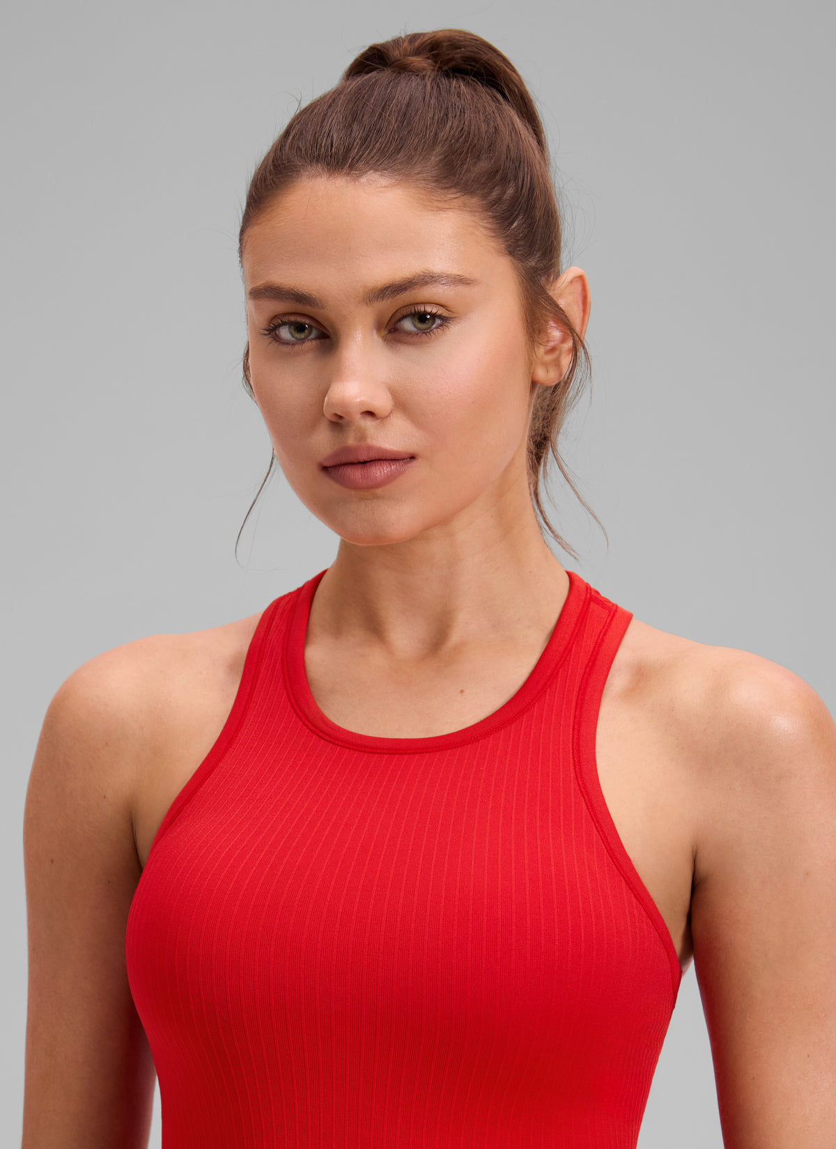 CRZ YOGA Women's Yoga Slim Fit Tops Seamless Longline Tank High Neck Deep Red @model_info:V