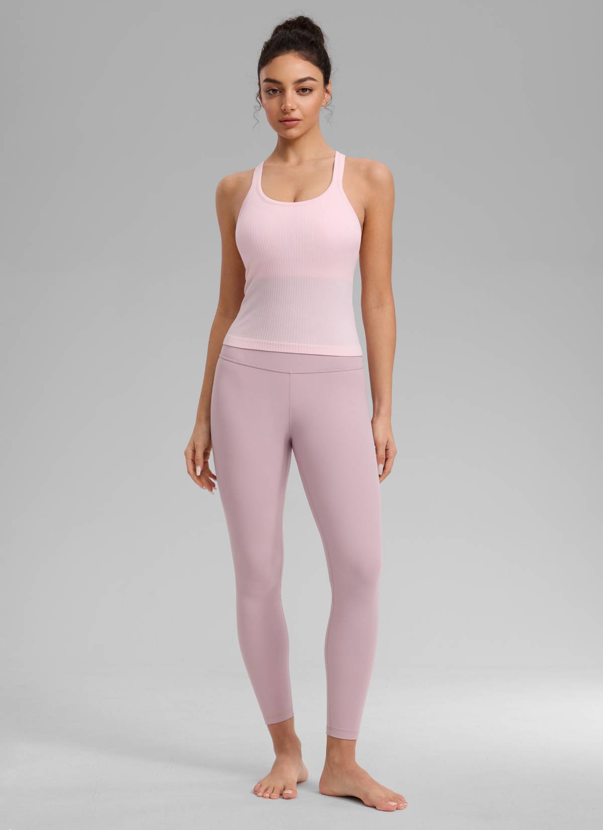 CRZ YOGA Women's Yoga Slim Fit Seamless Tank Crew Neck Waist Length Strawberry Pink @model_info:Anano