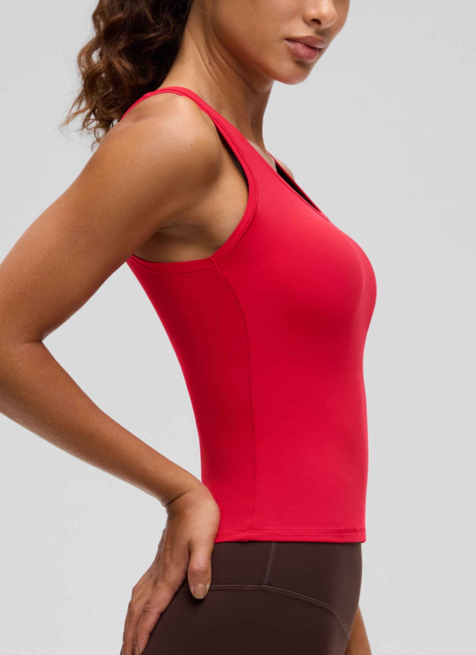 CRZ YOGA Women Softembrace Soft Double Lined Scoop Neck Tanks Casual Tops Aurora Red @model_info:J