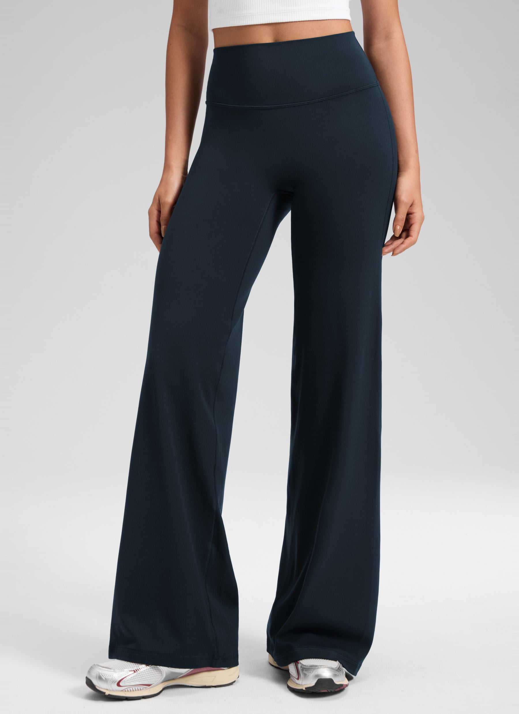 CRZ YOGA Women's Softretch Workout No Front Seam Wide Leg Pant 32