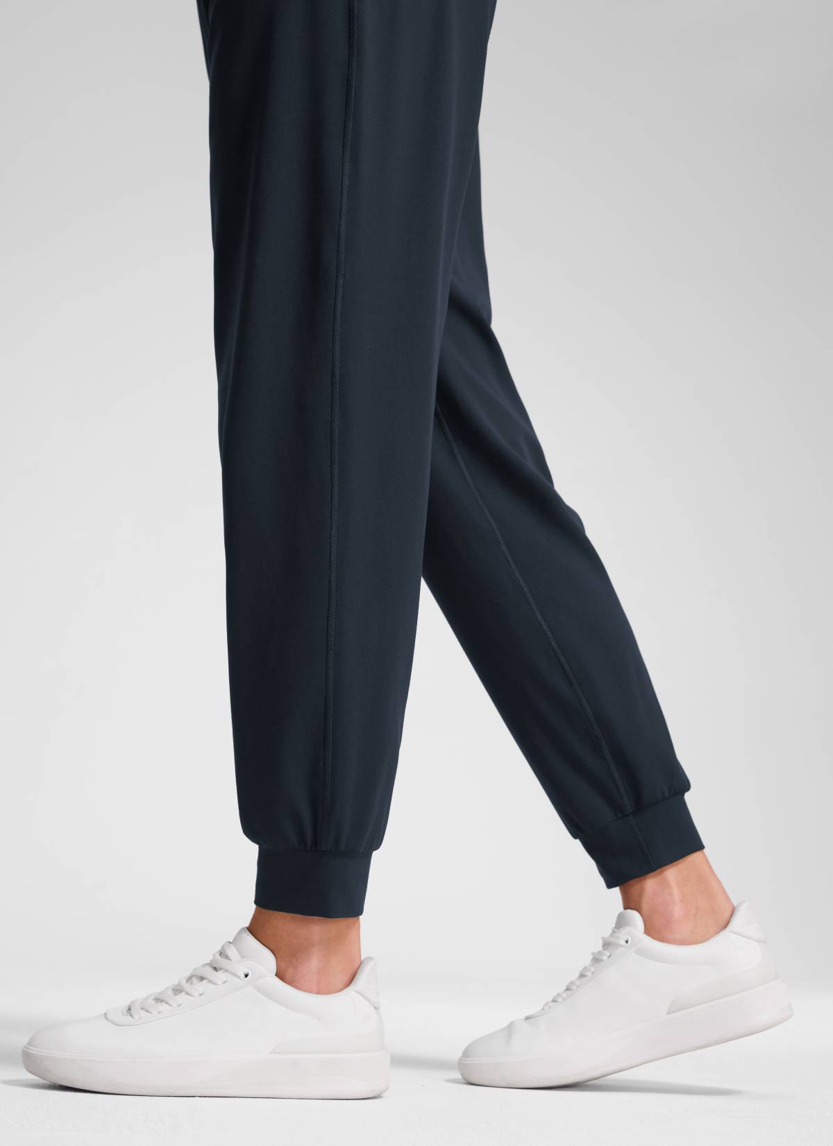 CRZ YOGA Women's Butterluxe Yoga High Rise Pocket Jogger 28