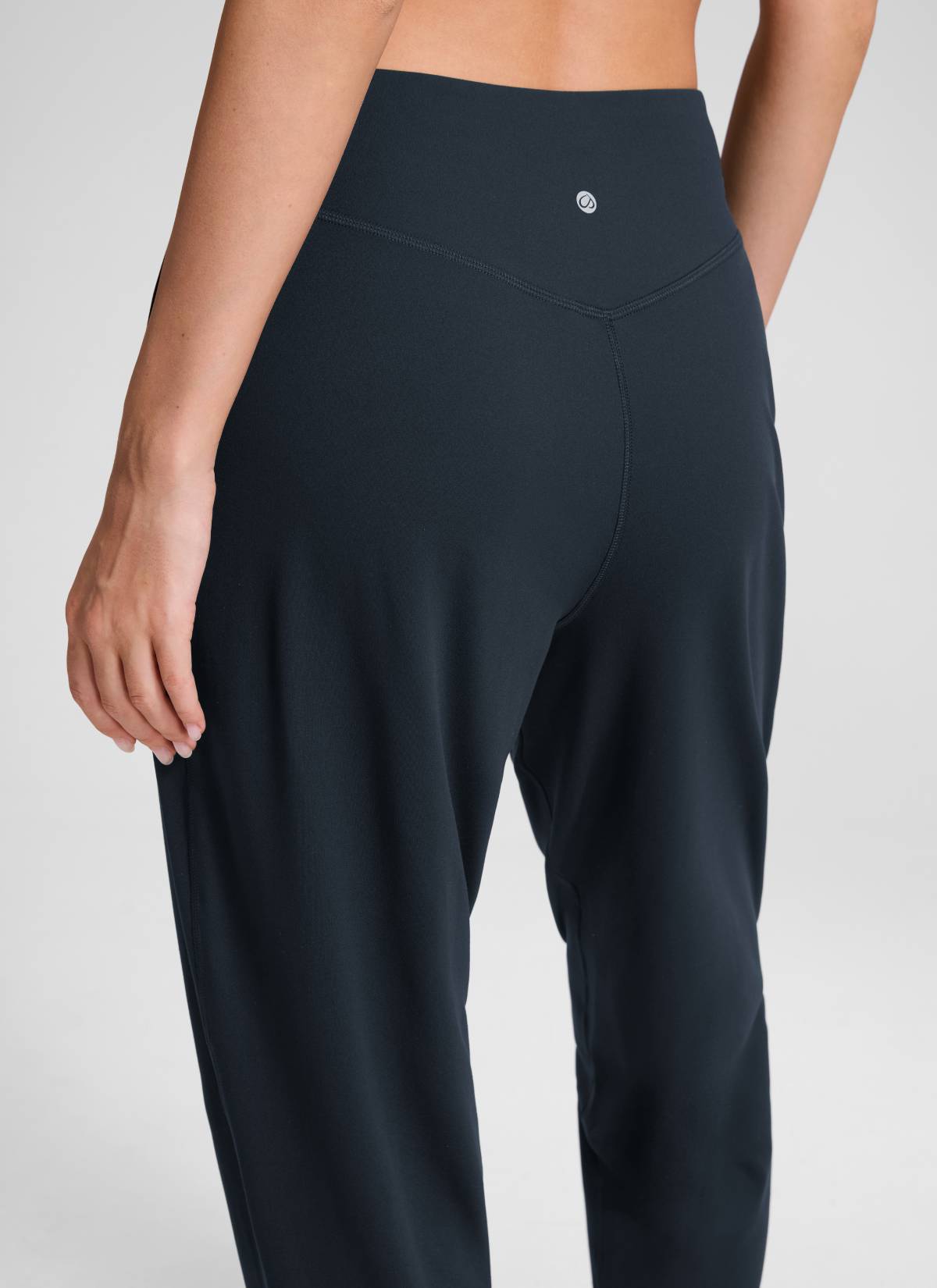 CRZ YOGA Women's Butterluxe Yoga High Rise Pocket Jogger 28