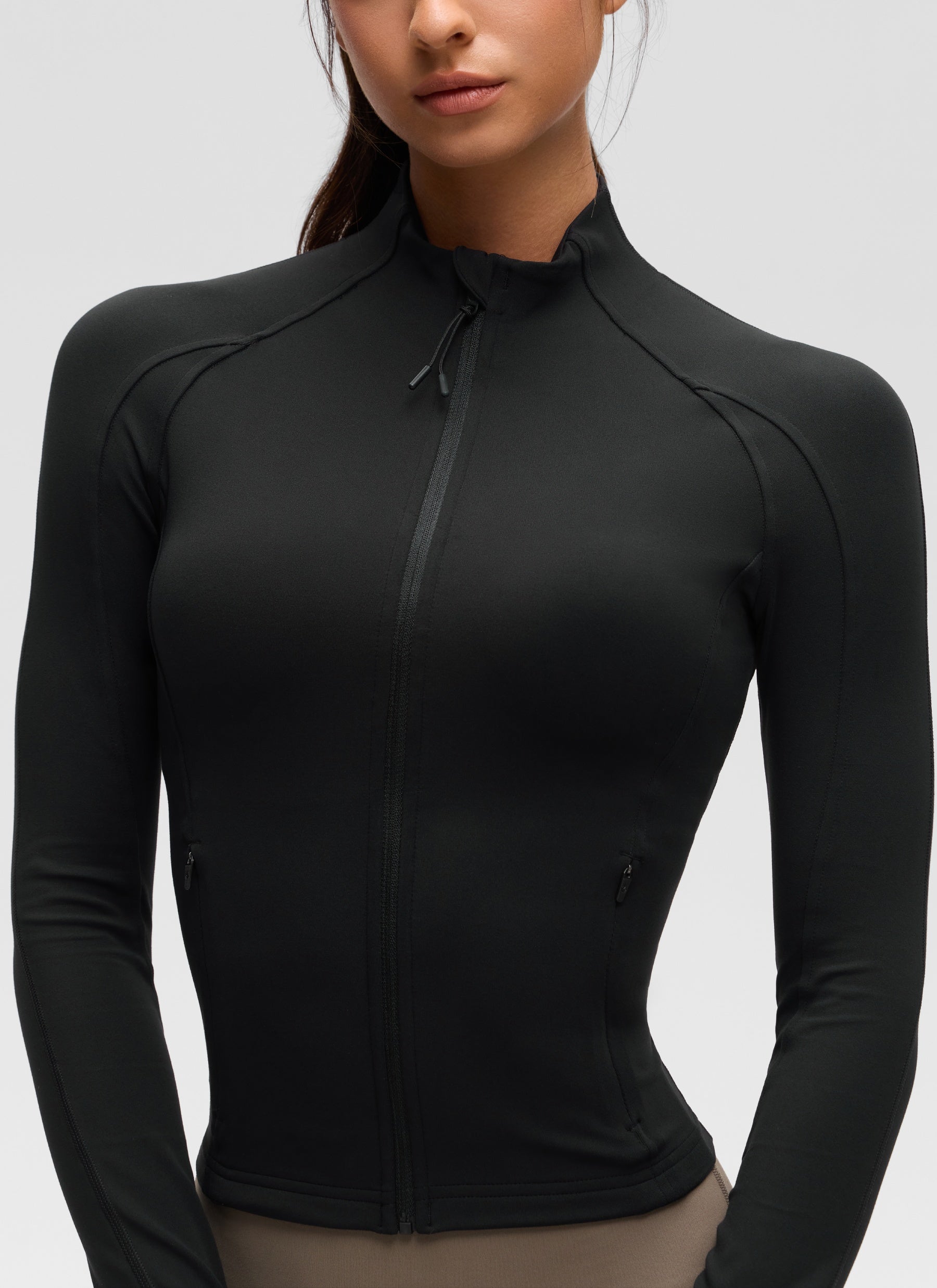 CRZ YOGA Women's Butterluxe Cropped Pocket Outerwear Full Zip Jackets Black @model_info:Isidora