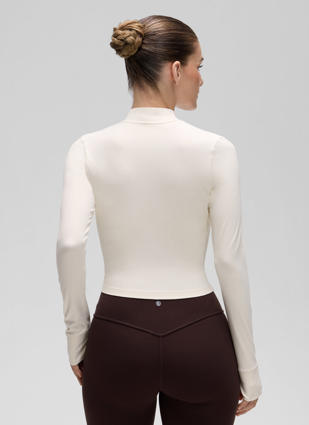 CRZ YOGA Women's Butterluxe Cropped Outerwear Full Zip Jackets White Apricot @model_info:J